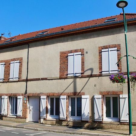 La Demeure Du Marechal-Ferrant Apartment Pierry Exterior photo